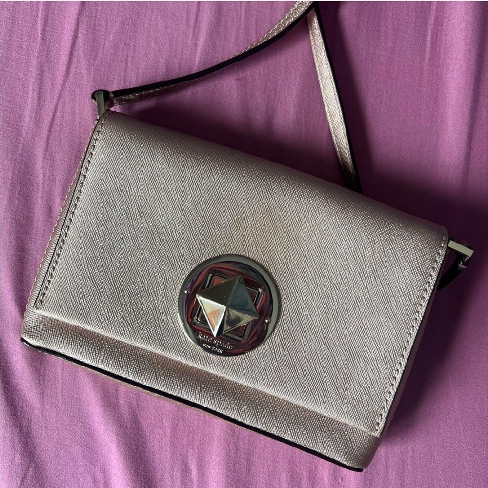 Kate Spade Newbury Lane Crossbody in rosegold | Gently used